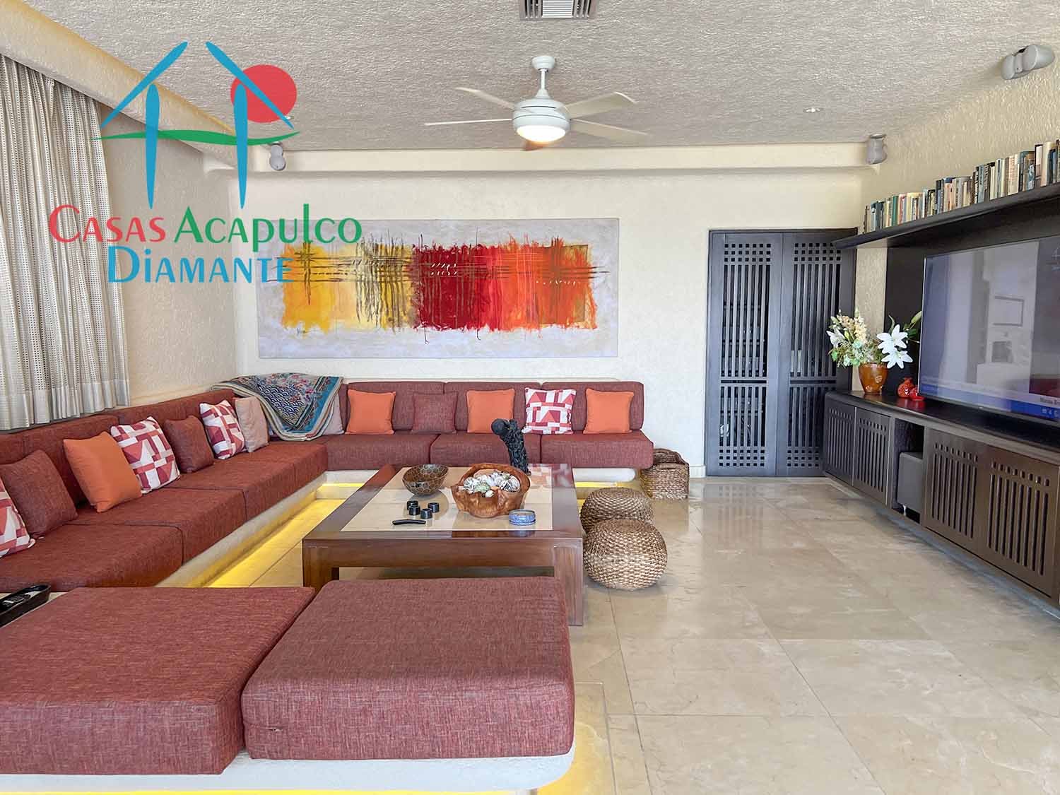 Villa Las Nubes con lote 23 - Sala de televisión 6